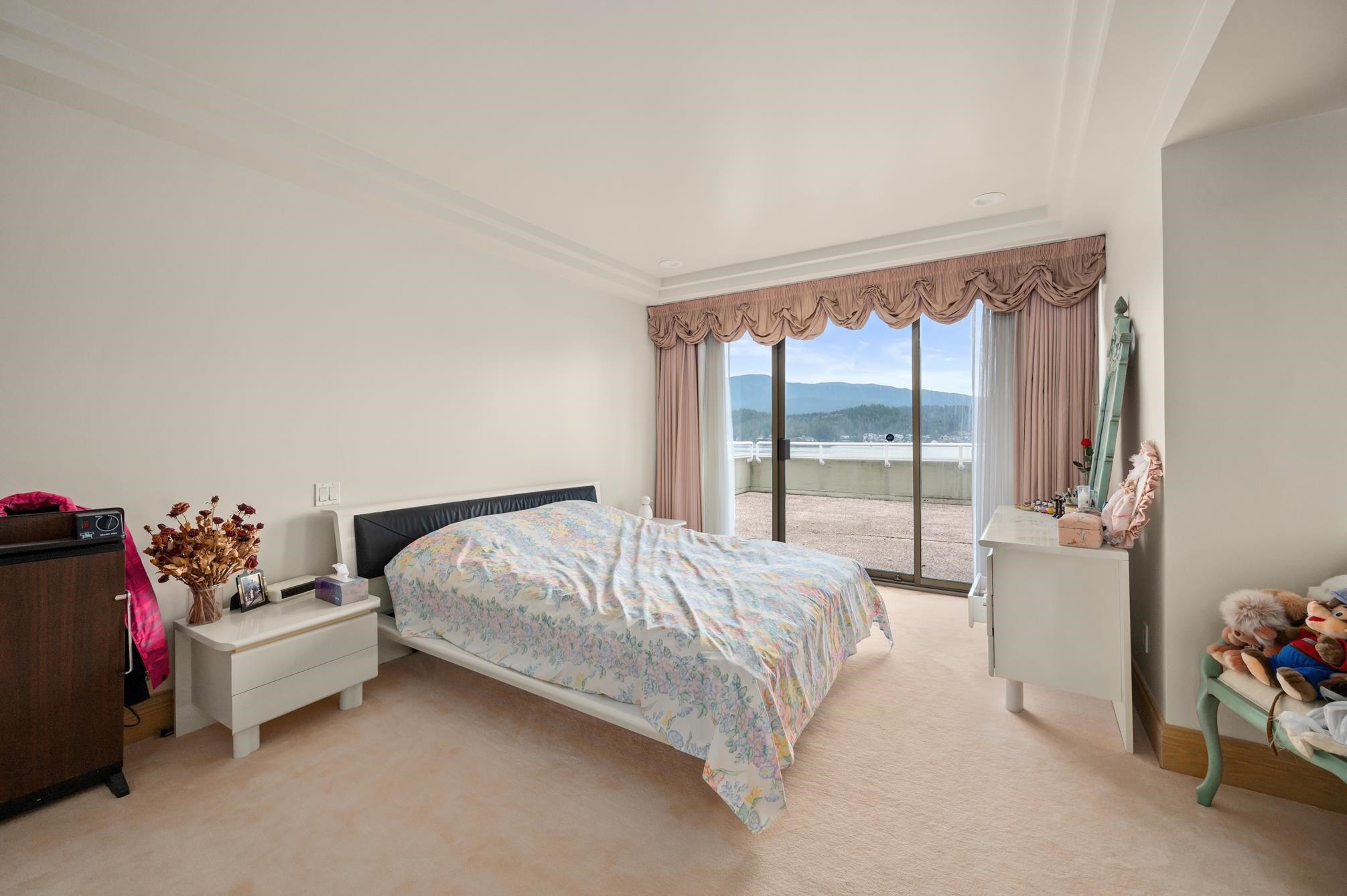 828 Beachview Drive, North Vancouver, BC