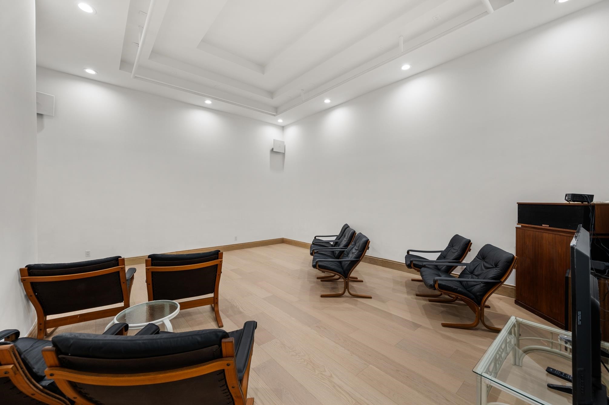 828 Beachview Drive, North Vancouver, BC