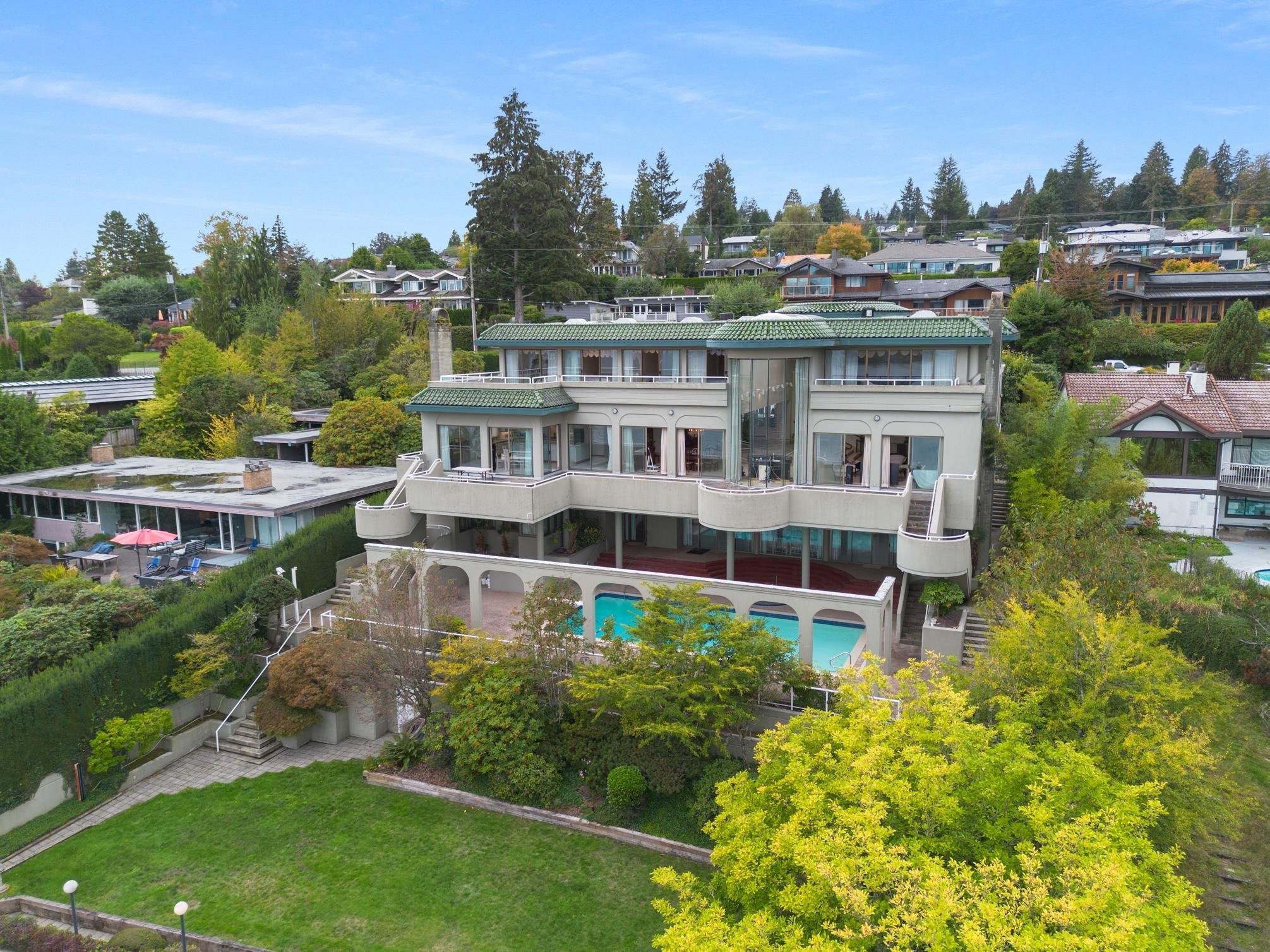 828 Beachview Drive, North Vancouver, BC