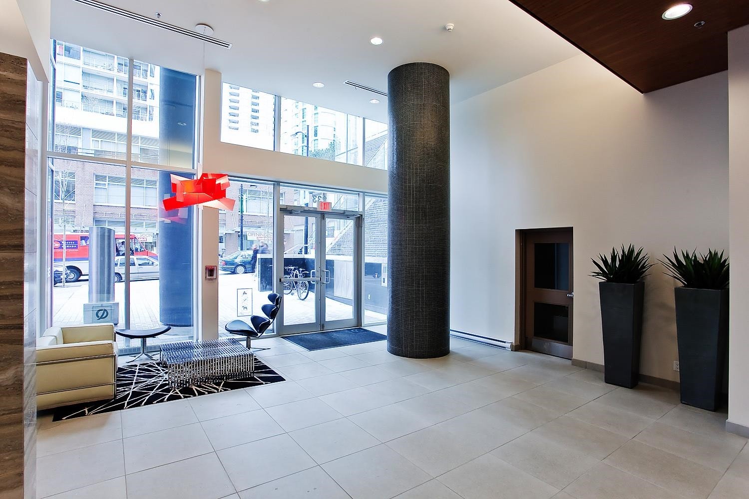 608-233 Robson Street, Vancouver, BC