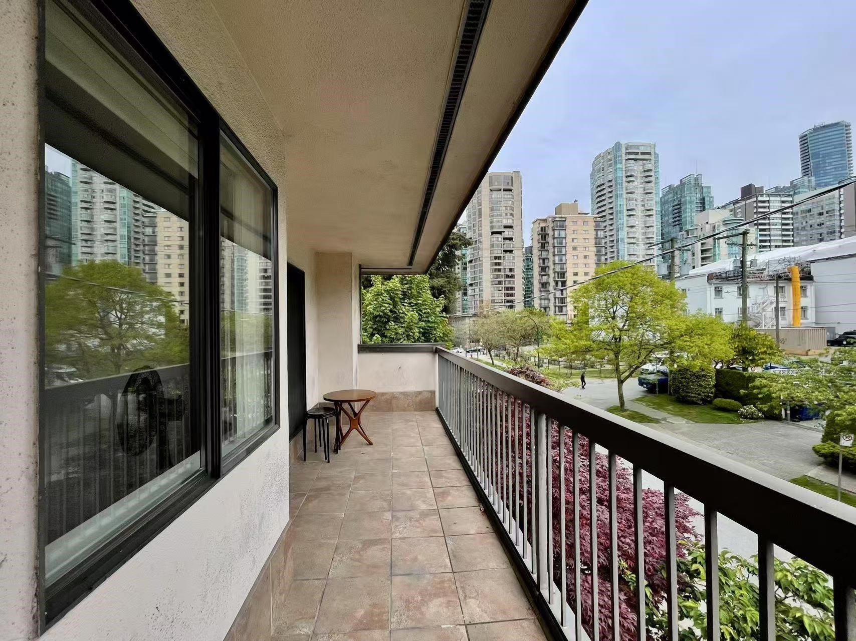 302-1405 Haro Street, Vancouver, BC