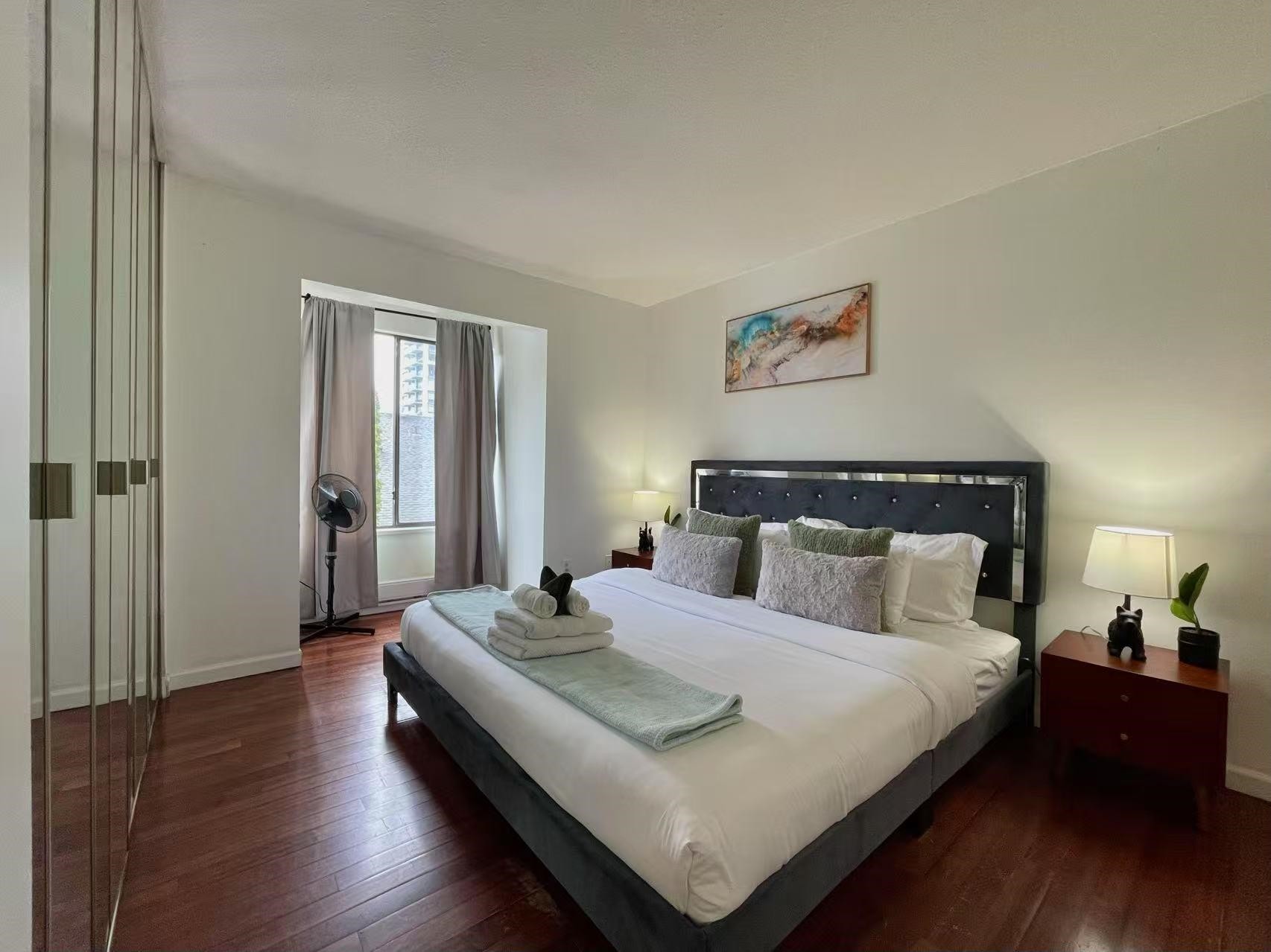 302-1405 Haro Street, Vancouver, BC