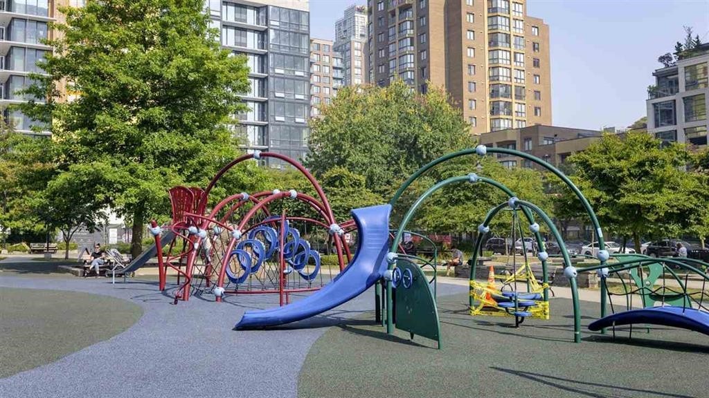 1905-1225 Richards Street, Vancouver, BC