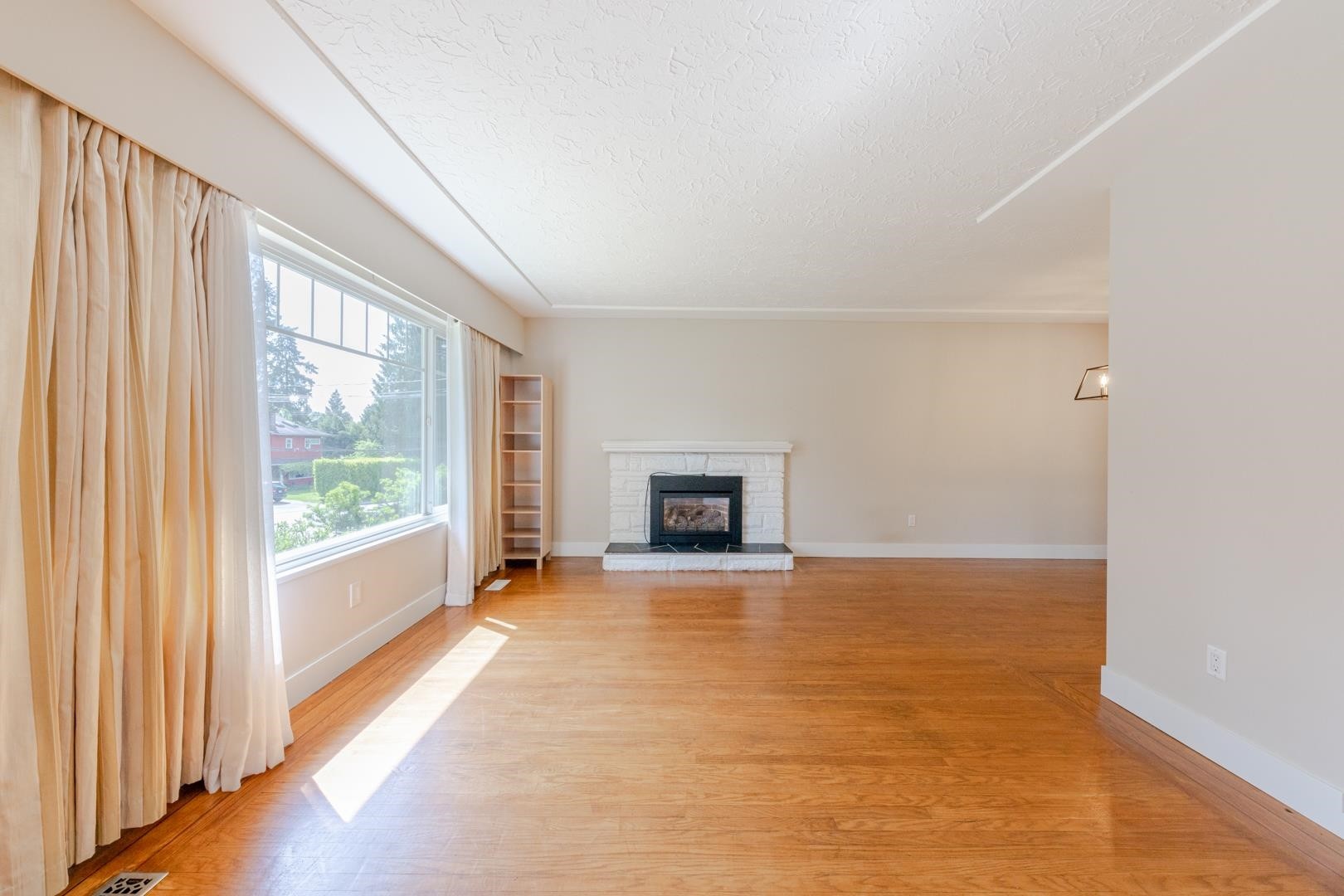 3729 Wellington Street, Port Coquitlam, BC