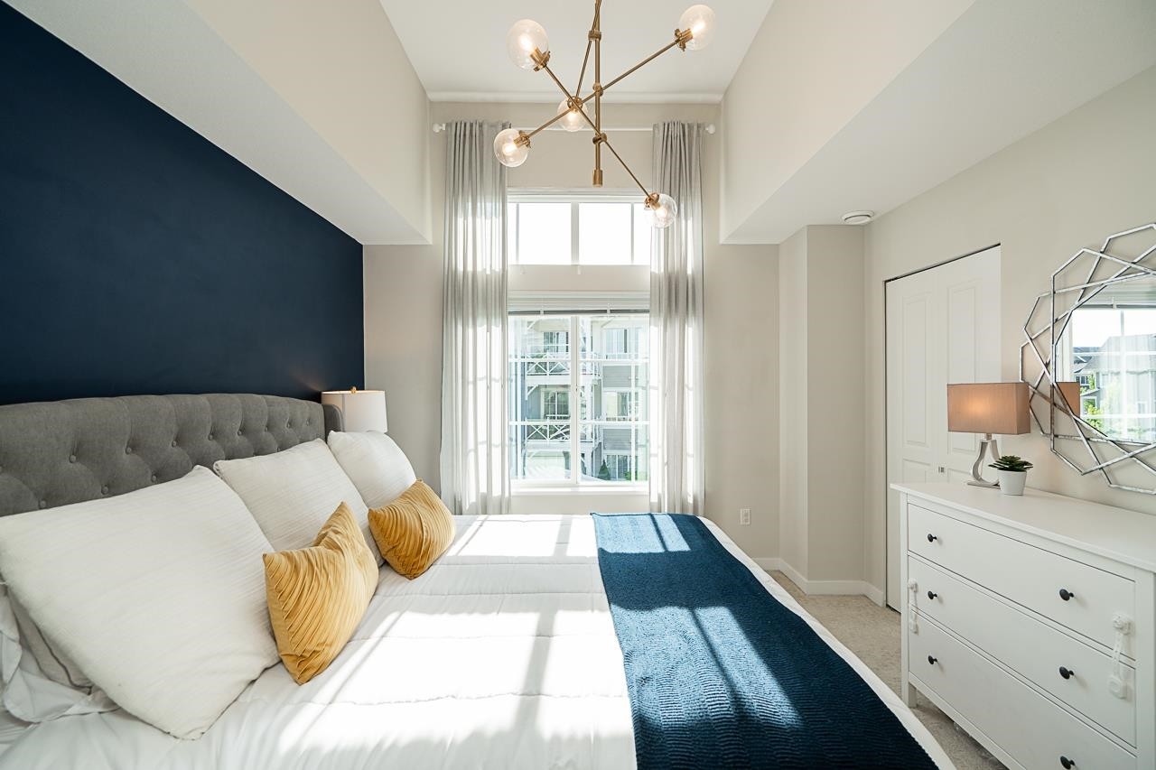 121-5551 Admiral Way, Delta, BC