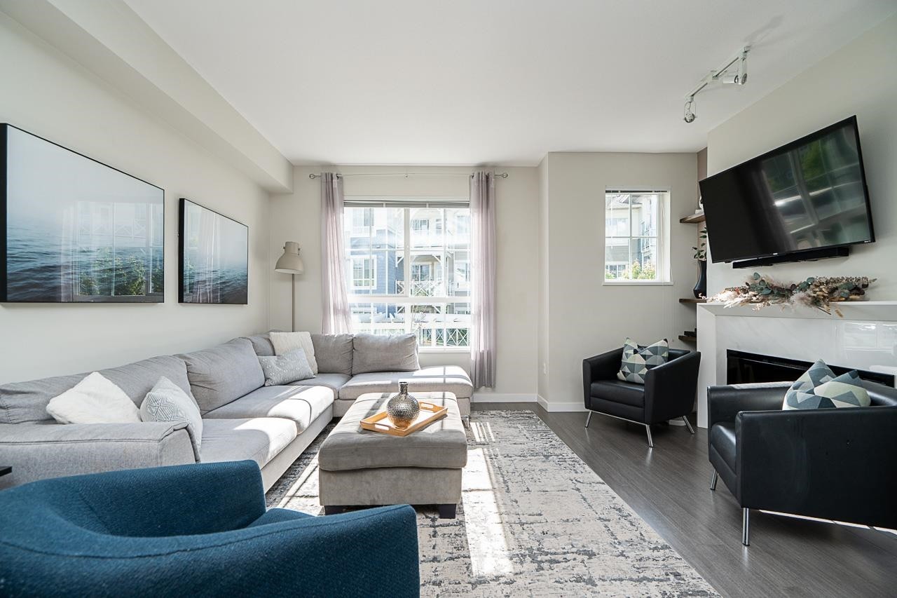 121-5551 Admiral Way, Delta, BC