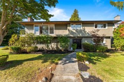5237 Belair Drive Tsawwassen, BC V4M 2E3