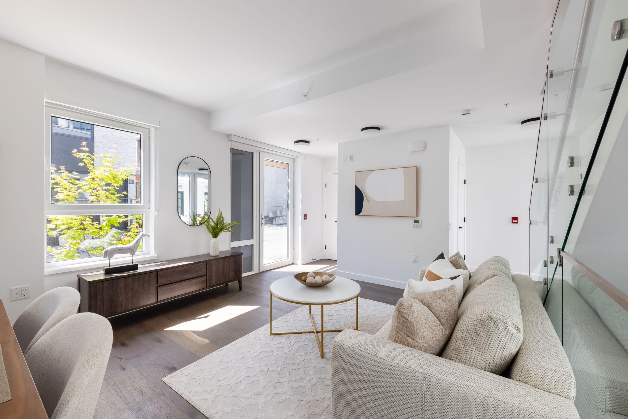 6835 Cambie Street, Vancouver, BC