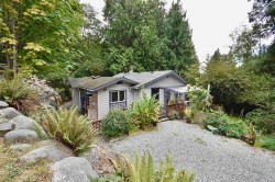 776 Geddes Road Roberts Creek, BC V0N 2W6