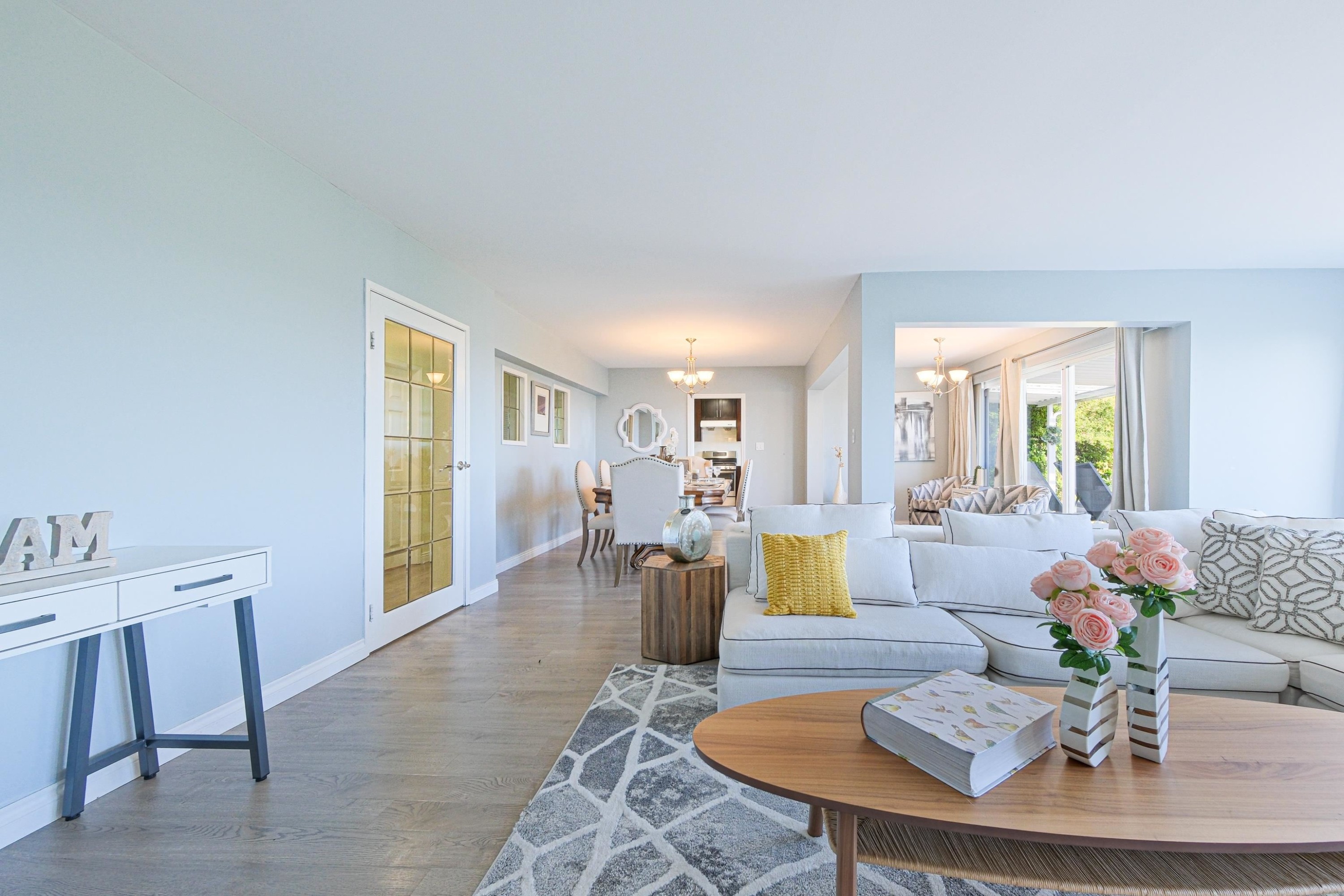 2365 Queens Avenue, West Vancouver, BC