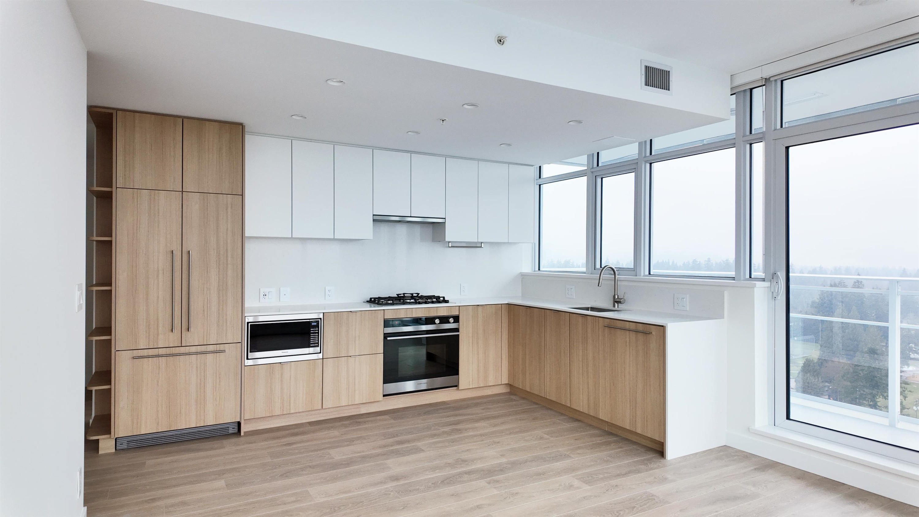 2008-505 Nelson Street, Coquitlam, BC