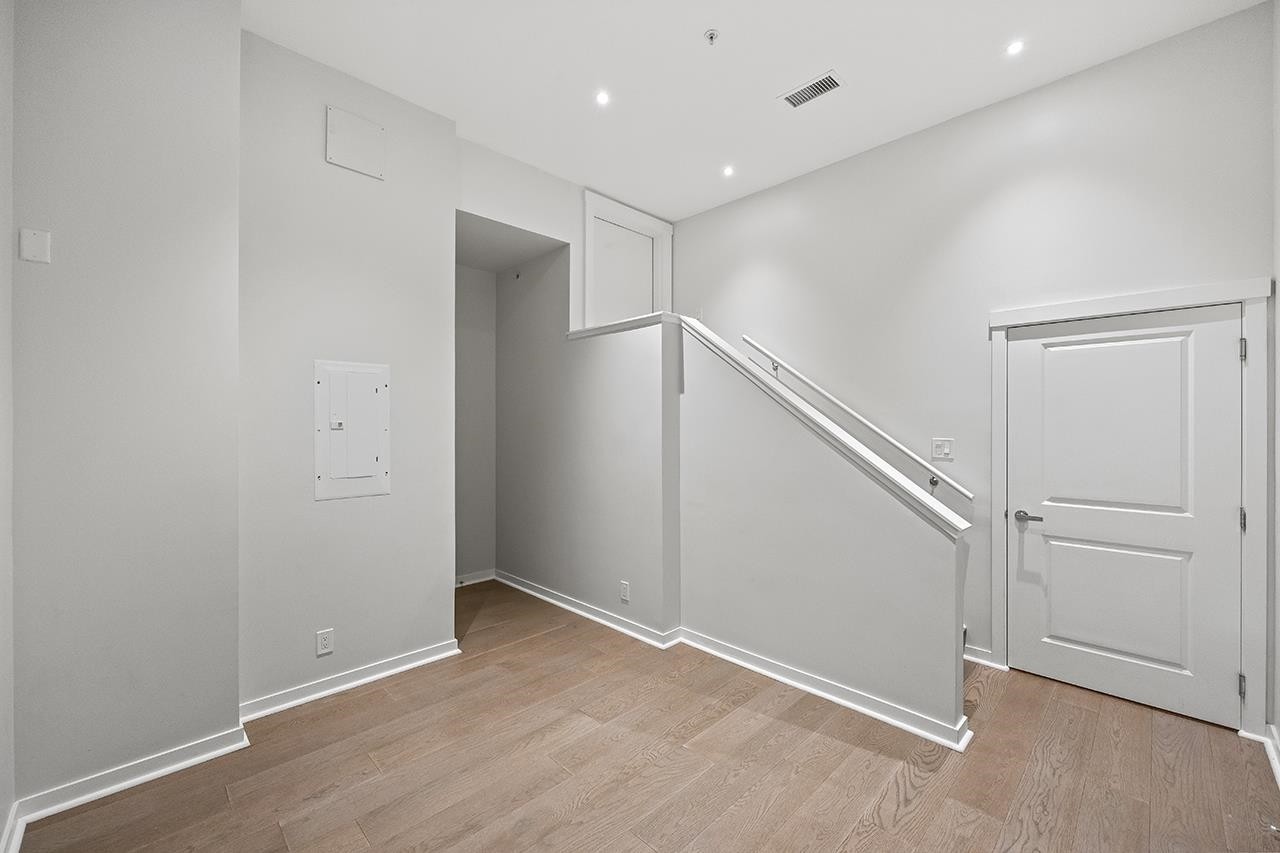 7-3483 Ross Drive, Vancouver, BC