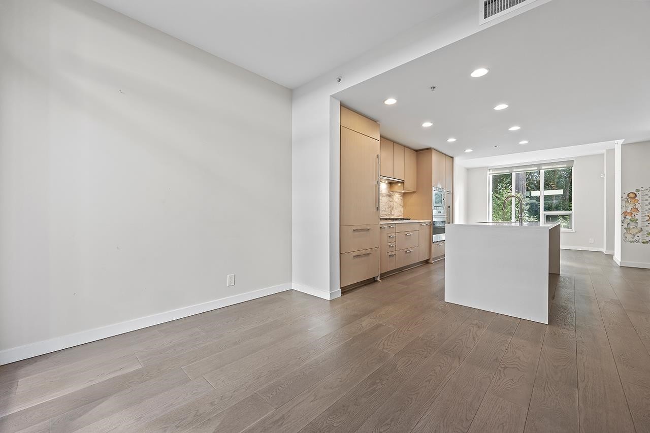 7-3483 Ross Drive, Vancouver, BC