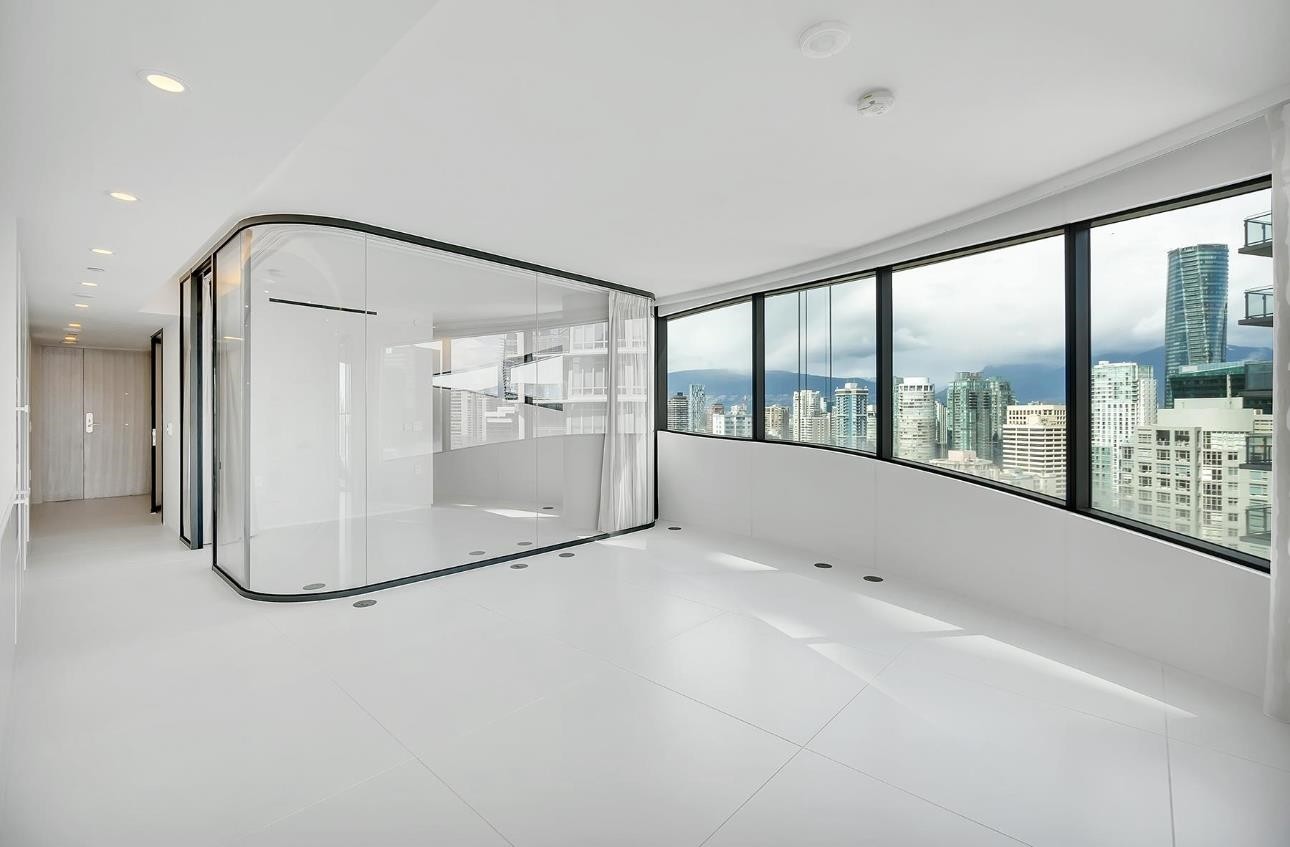 1033 Nelson Street, Vancouver, BC