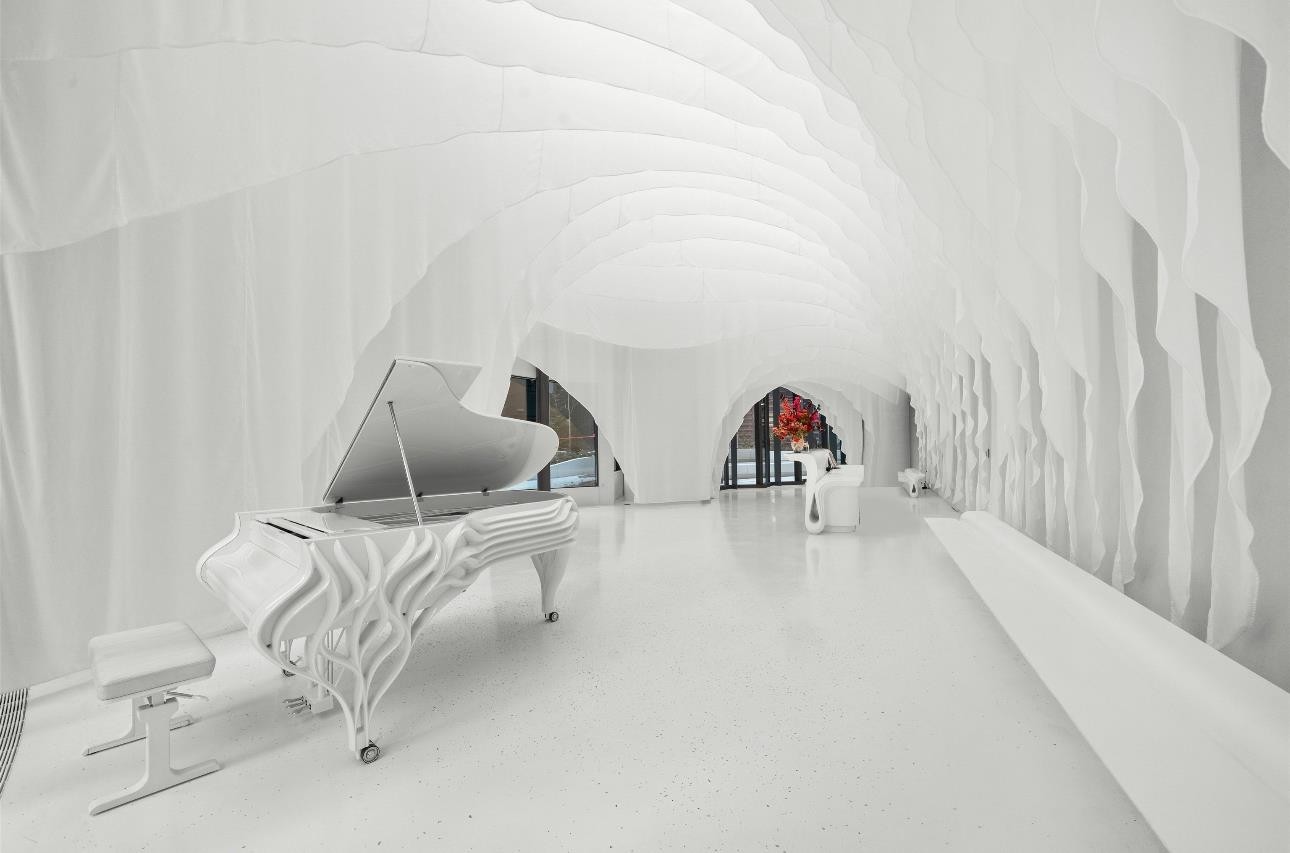 1033 Nelson Street, Vancouver, BC