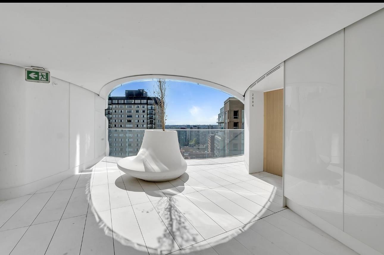 1033 Nelson Street, Vancouver, BC