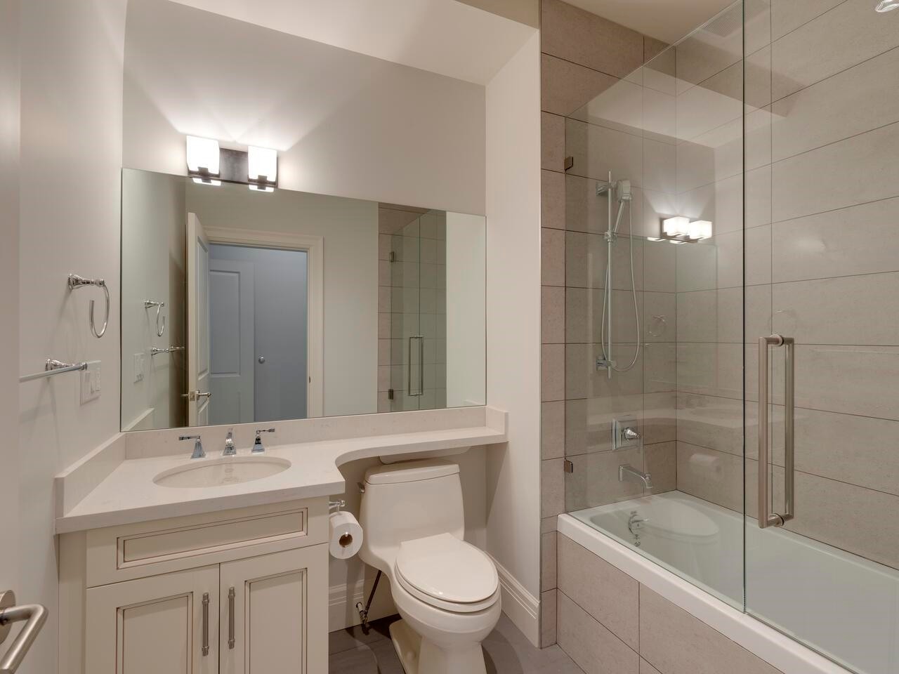 607 Glenmaroon Road, West Vancouver, BC