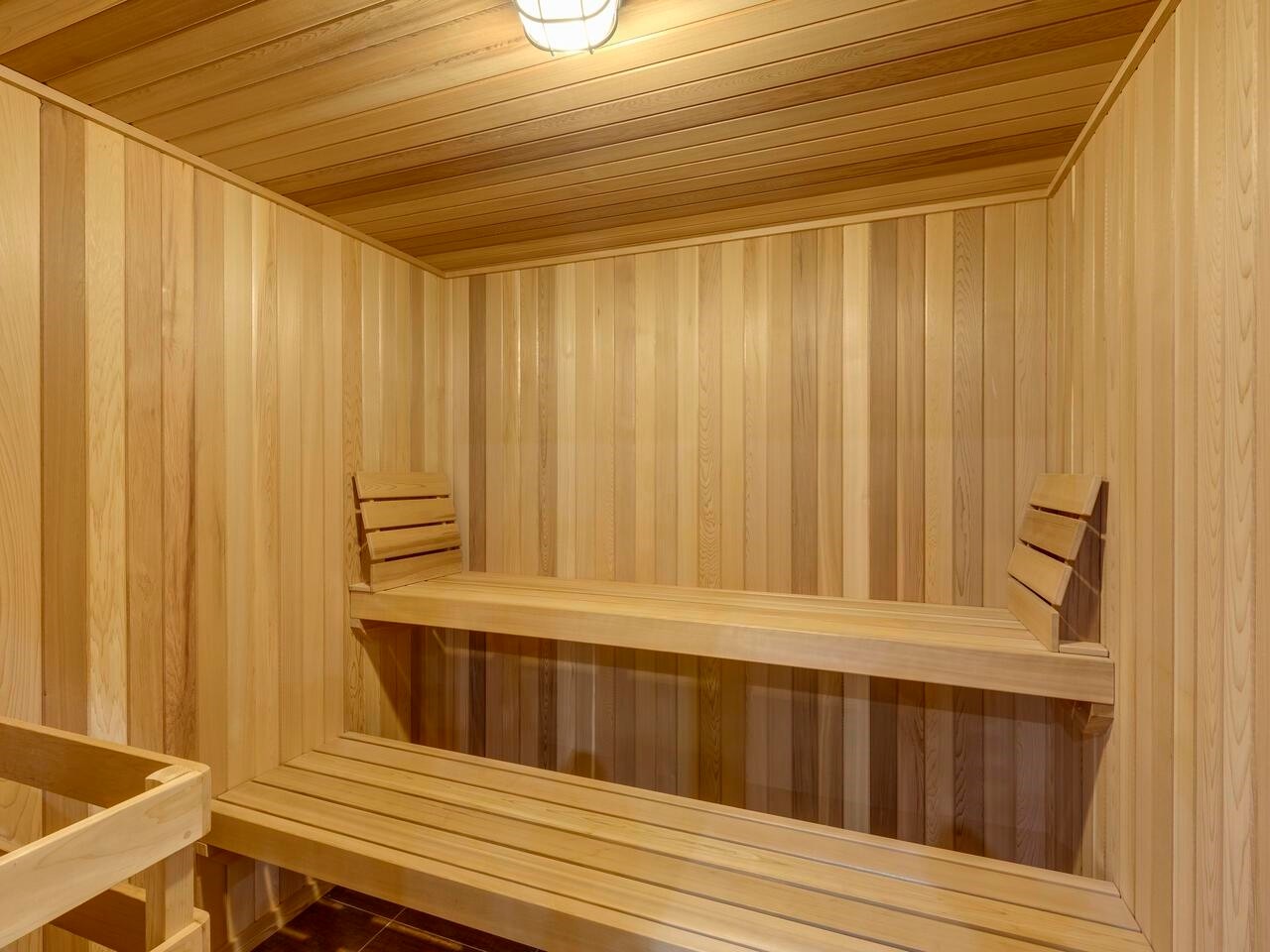 607 Glenmaroon Road, West Vancouver, BC