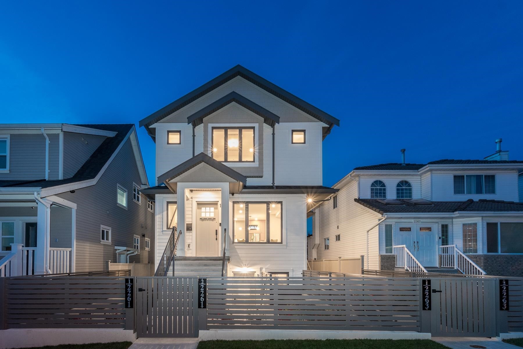 2261 35Th Avenue E, Vancouver, BC