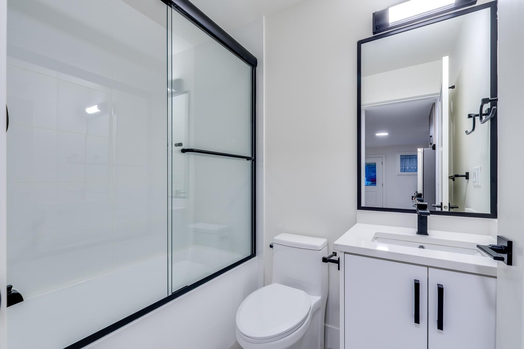 2261 35Th Avenue E, Vancouver, BC