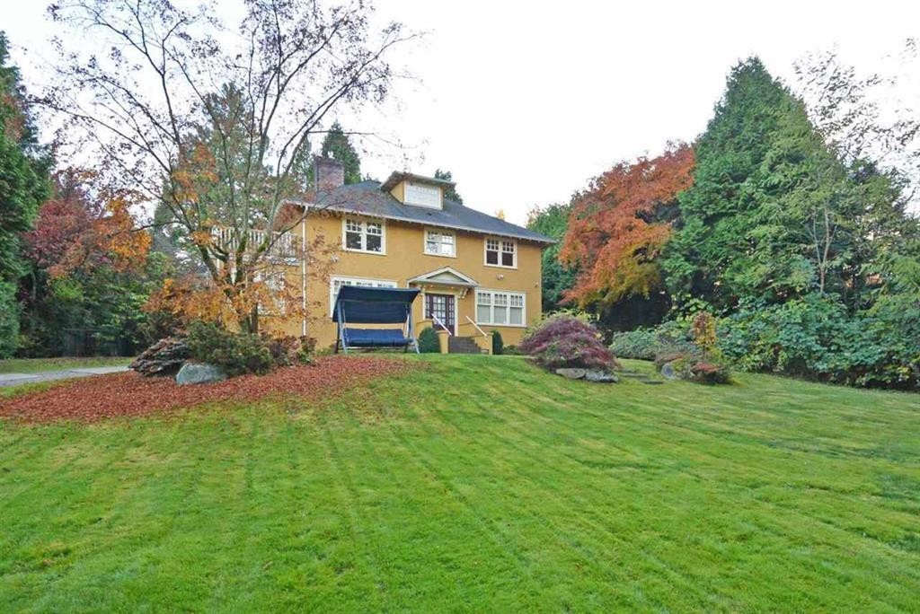 1350 15Th Avenue W, Vancouver, BC