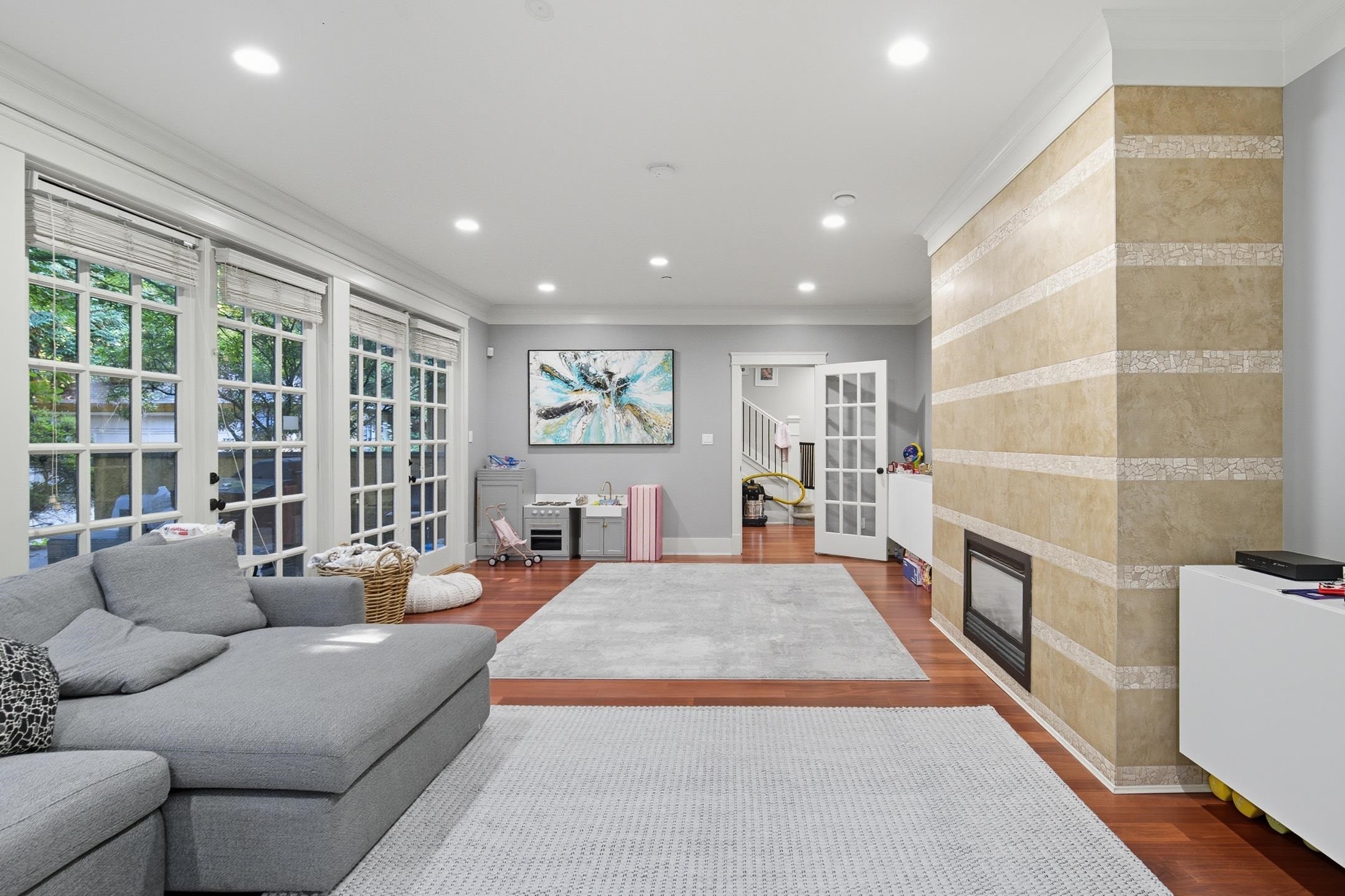 1350 15Th Avenue W, Vancouver, BC