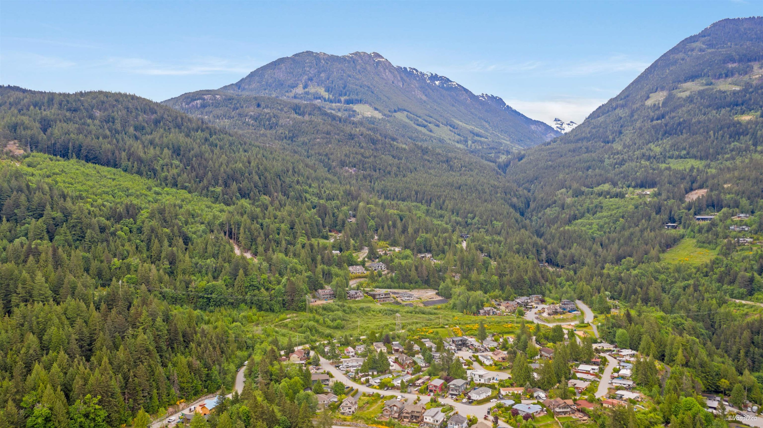 746 Upper Crescent, Squamish, BC