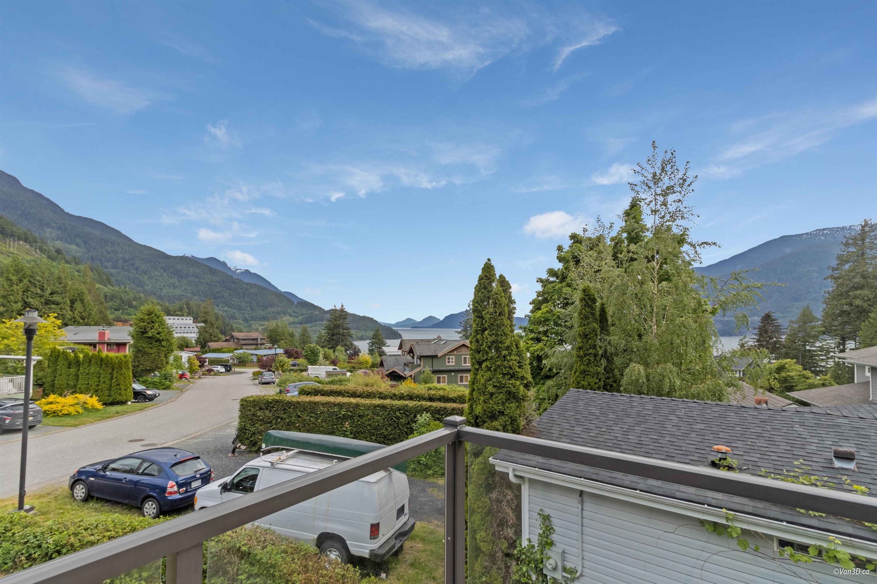 746 Upper Crescent, Squamish, BC