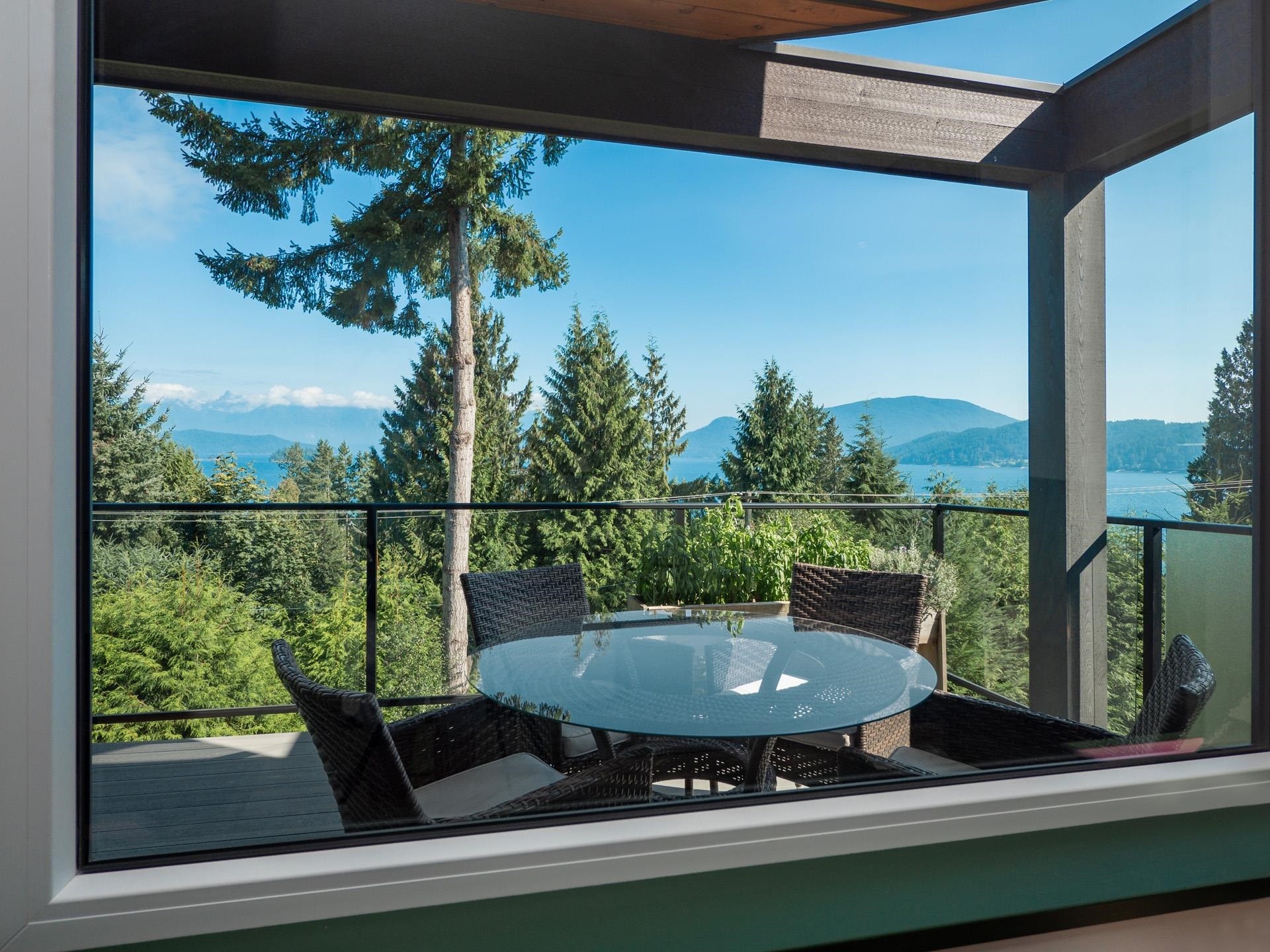 1832 North Road, Gibsons, BC