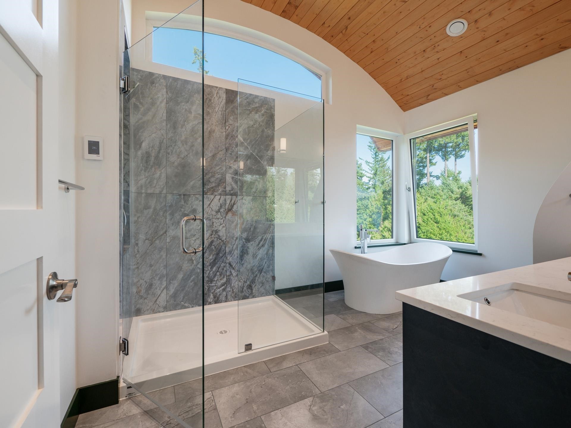 1832 North Road, Gibsons, BC