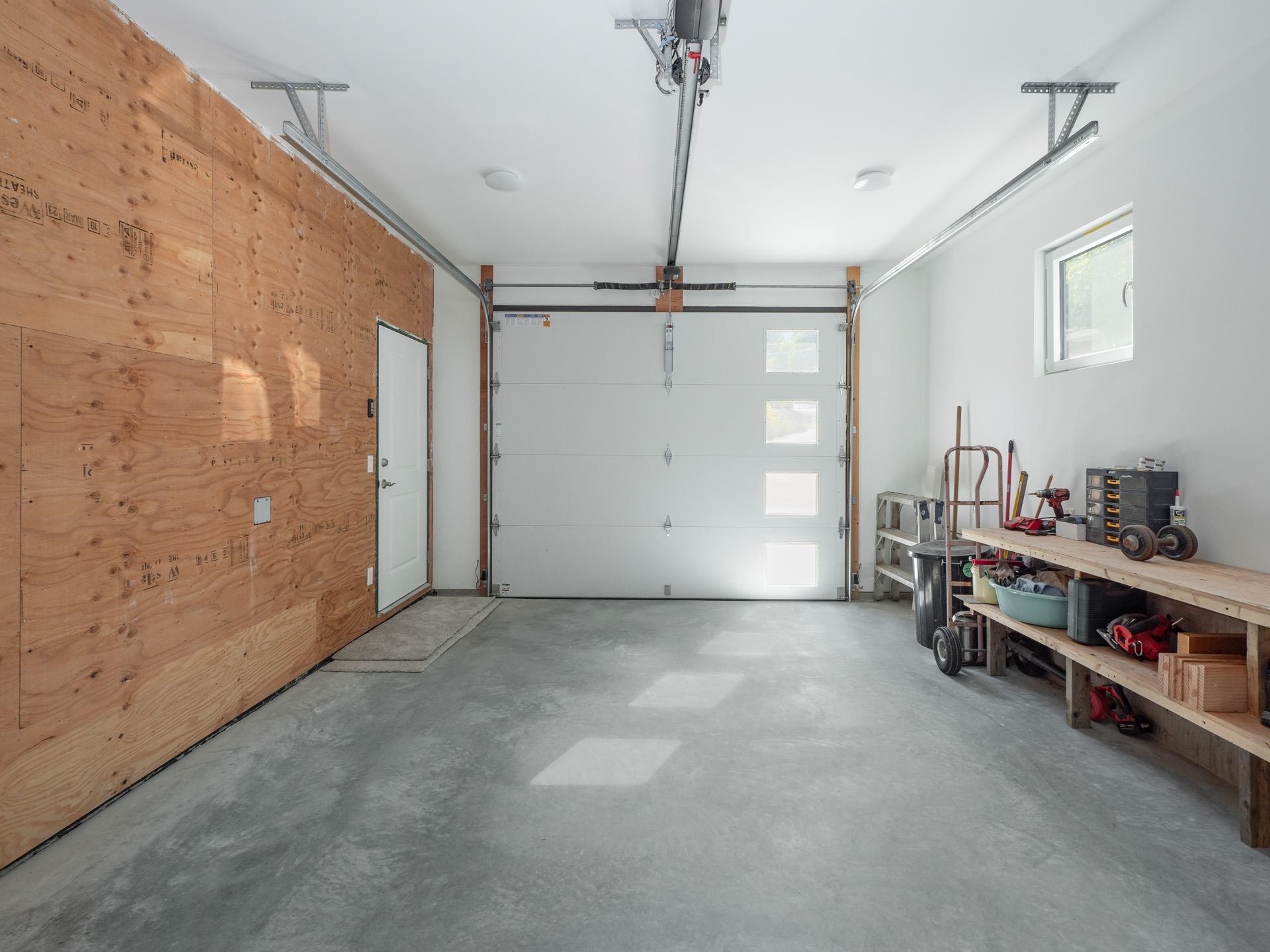 1832 North Road, Gibsons, BC