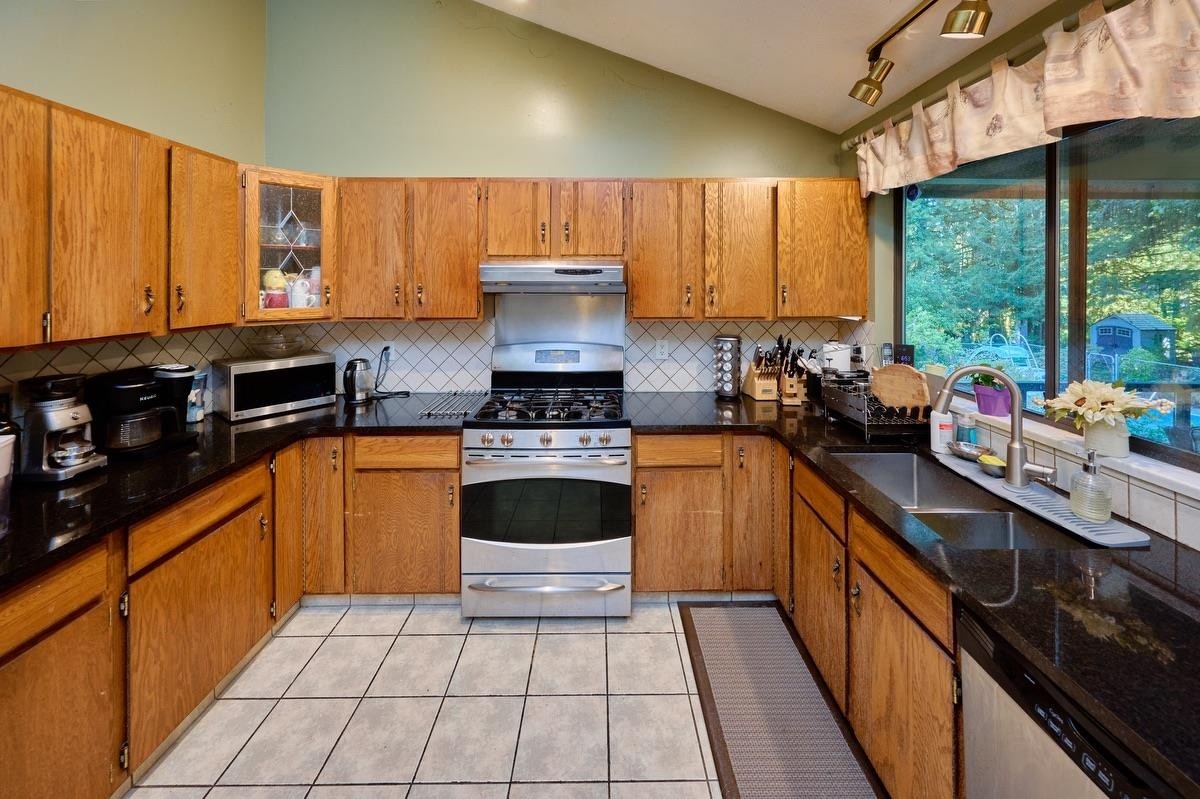 12680 239 Street, Maple Ridge, BC