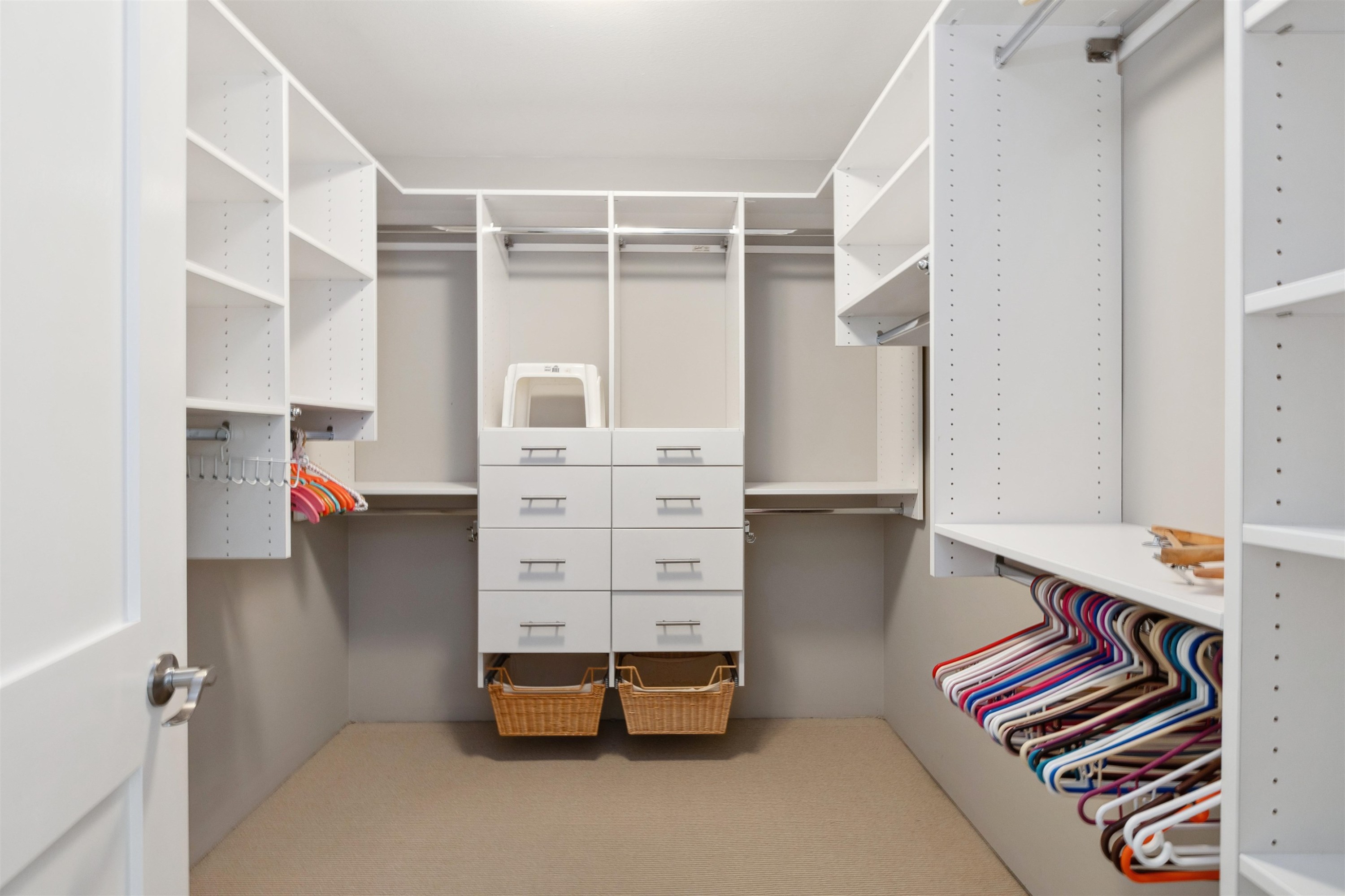 1274 Esquimalt Avenue, West Vancouver, BC