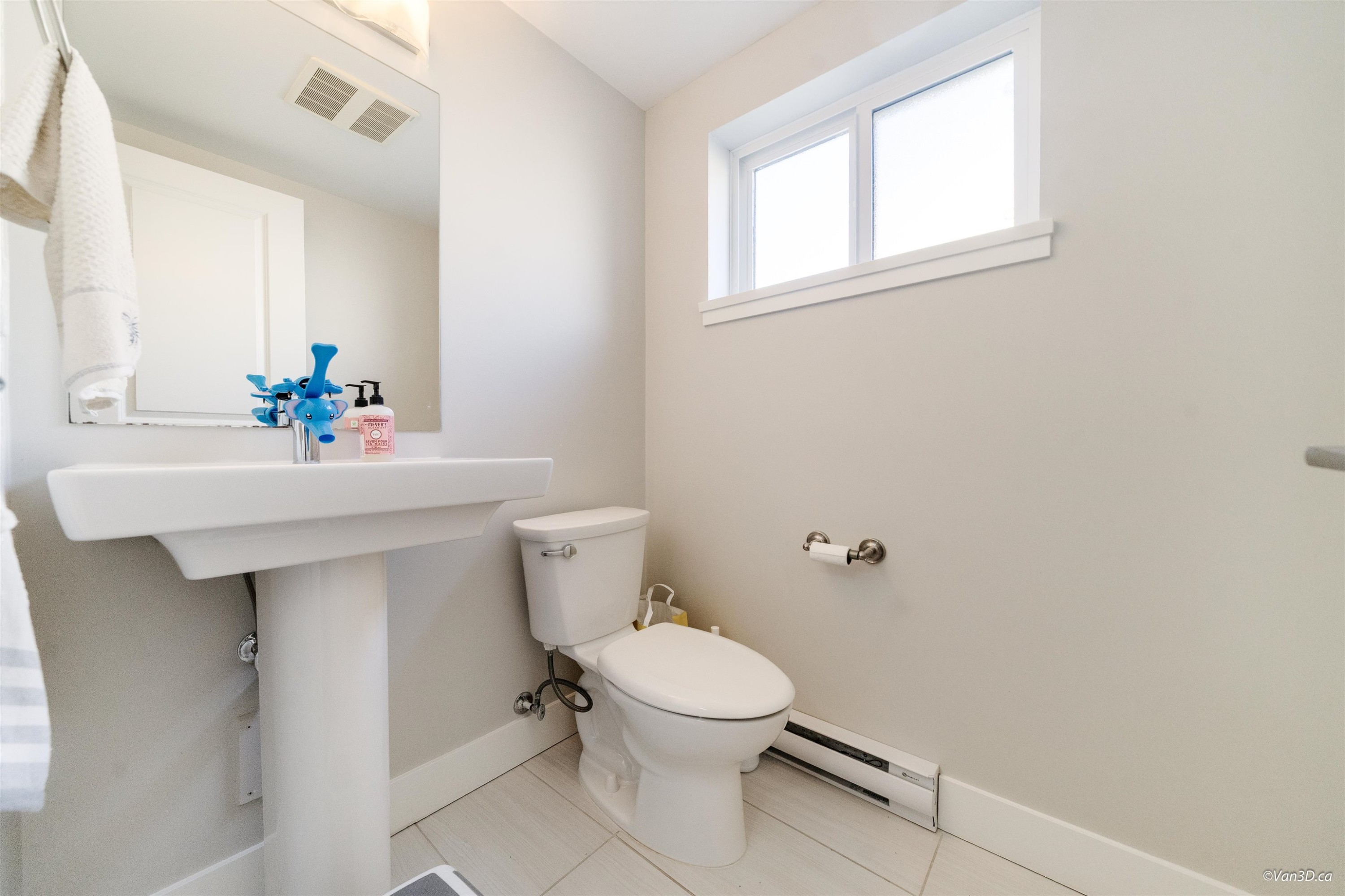 9-6028 Maple Road, Richmond, BC