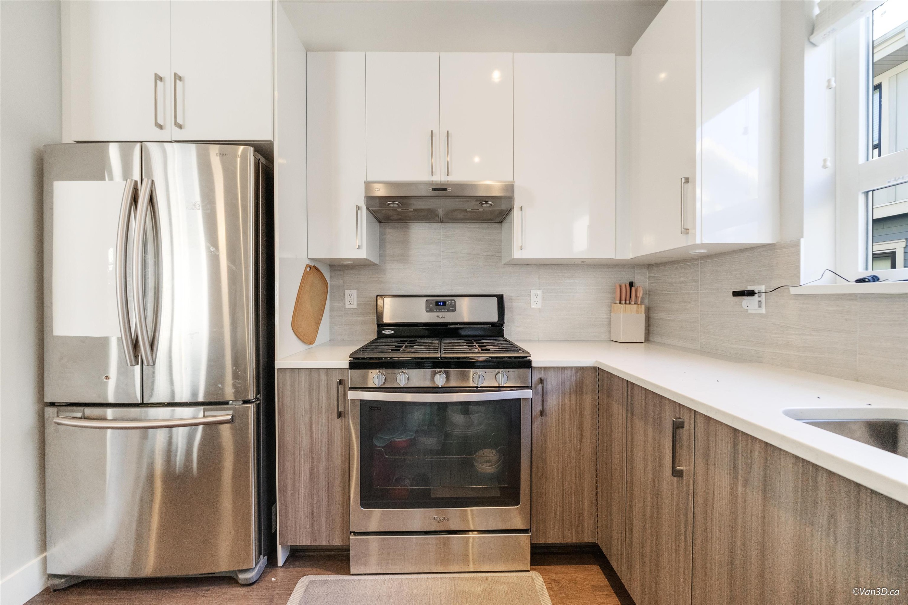 9-6028 Maple Road, Richmond, BC