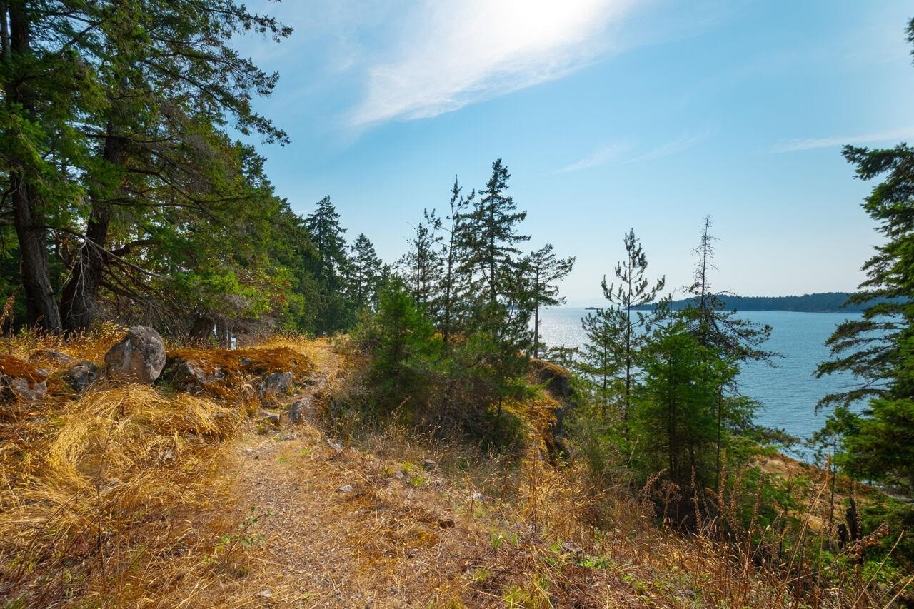 1818 Emily Lane, Bowen Island, BC