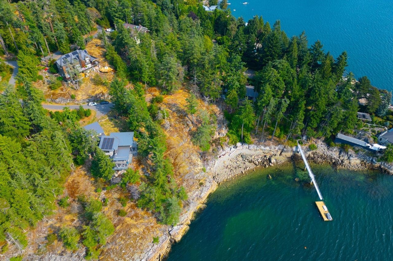 1818 Emily Lane, Bowen Island, BC
