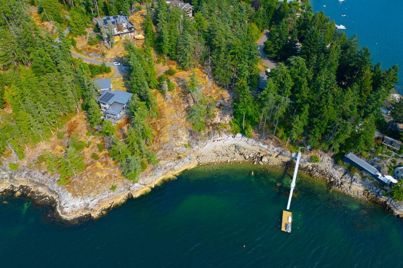 1818 Emily Lane, Bowen Island, BC