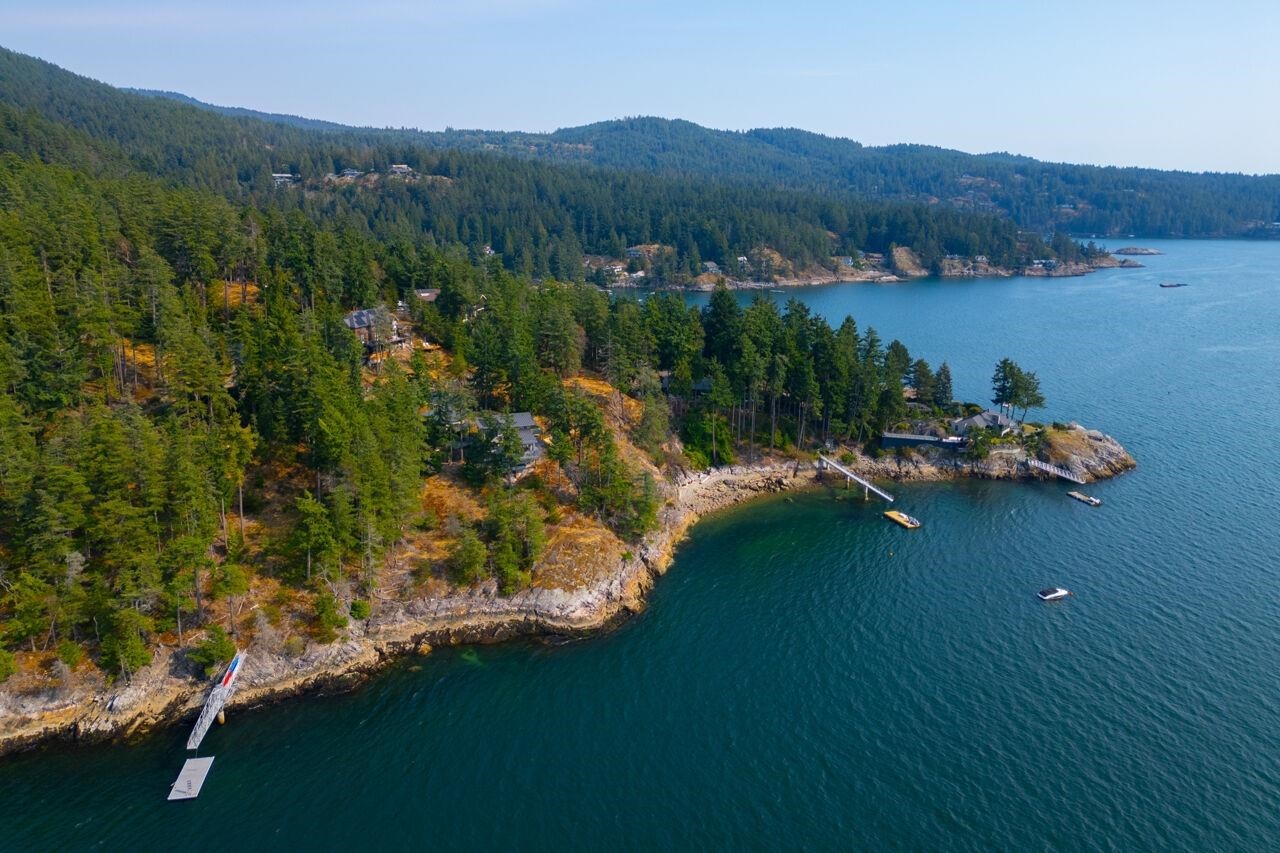 1818 Emily Lane, Bowen Island, BC