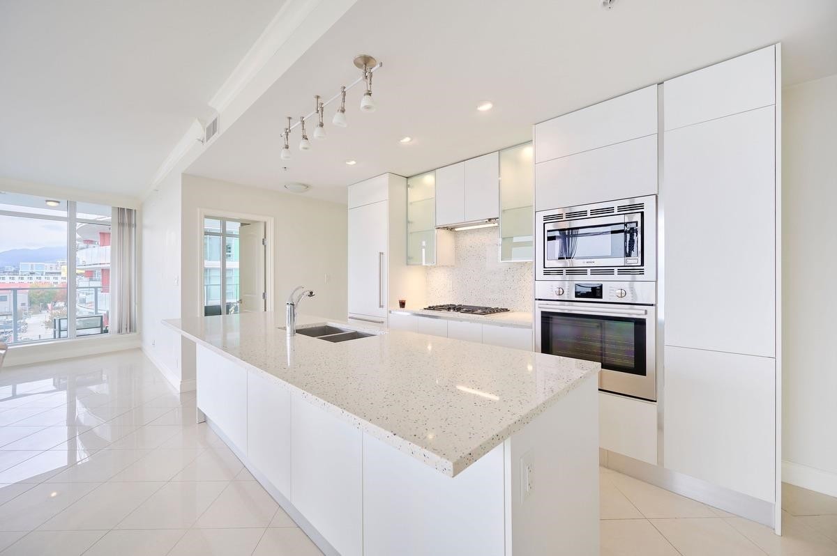 401-199 Victory Ship Way, North Vancouver, BC