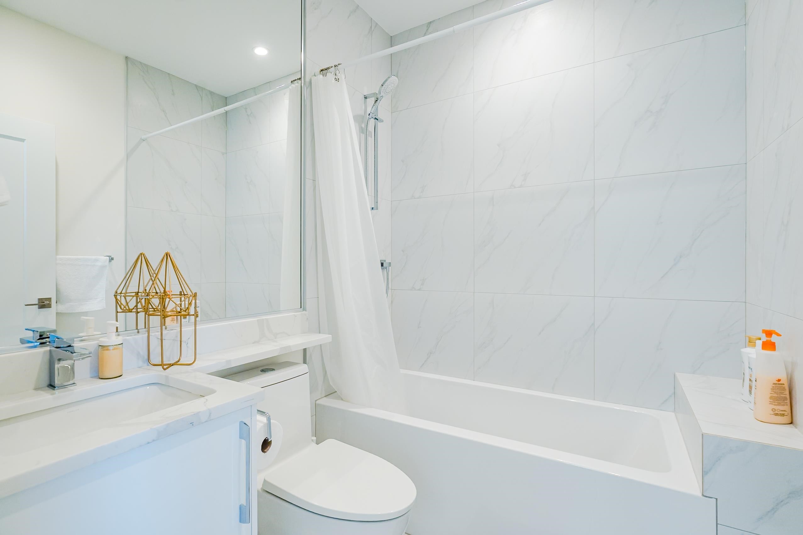 1-8182 Cartier Street, Vancouver, BC