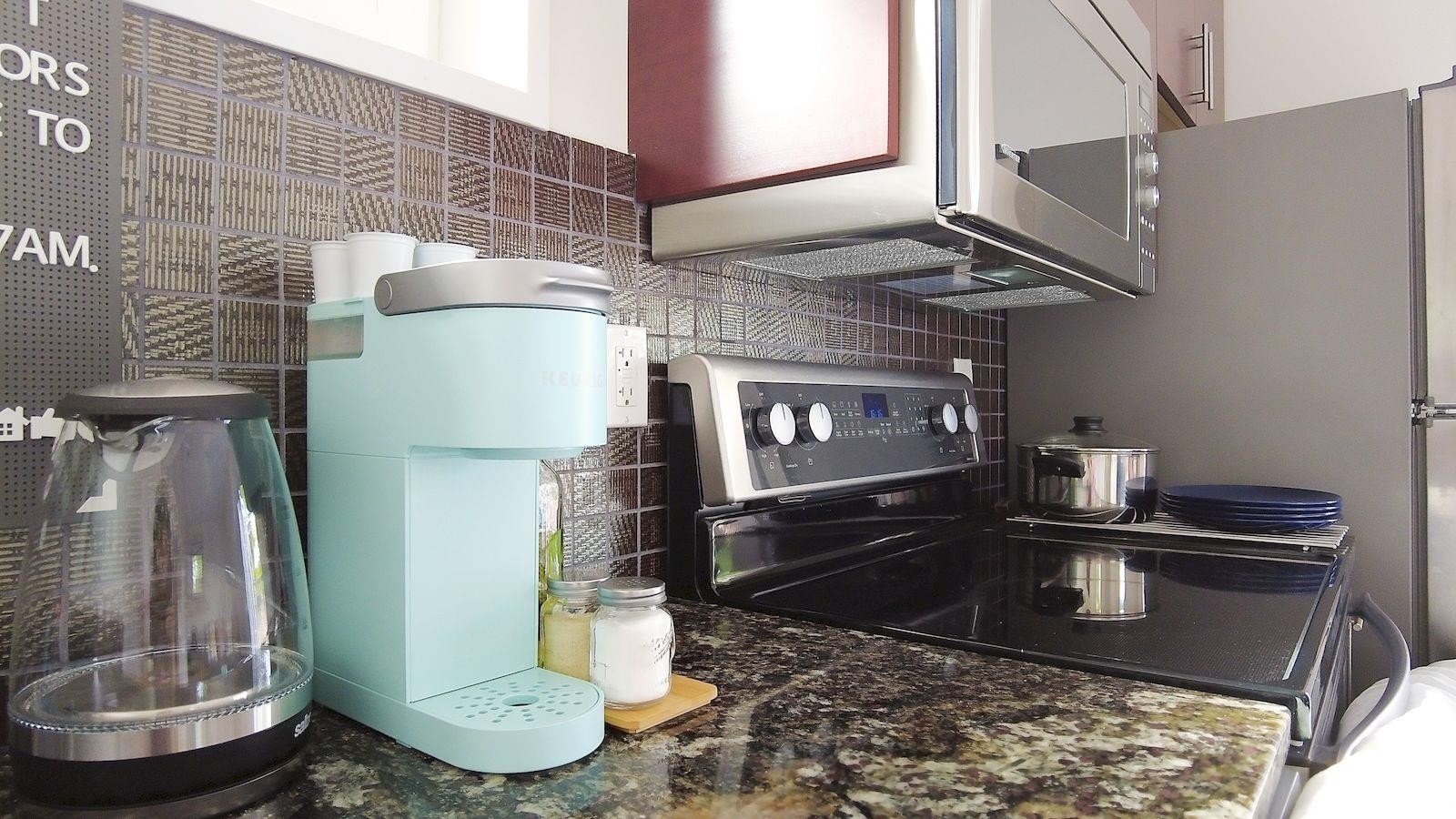 4465 7Th Avenue W, Vancouver, BC