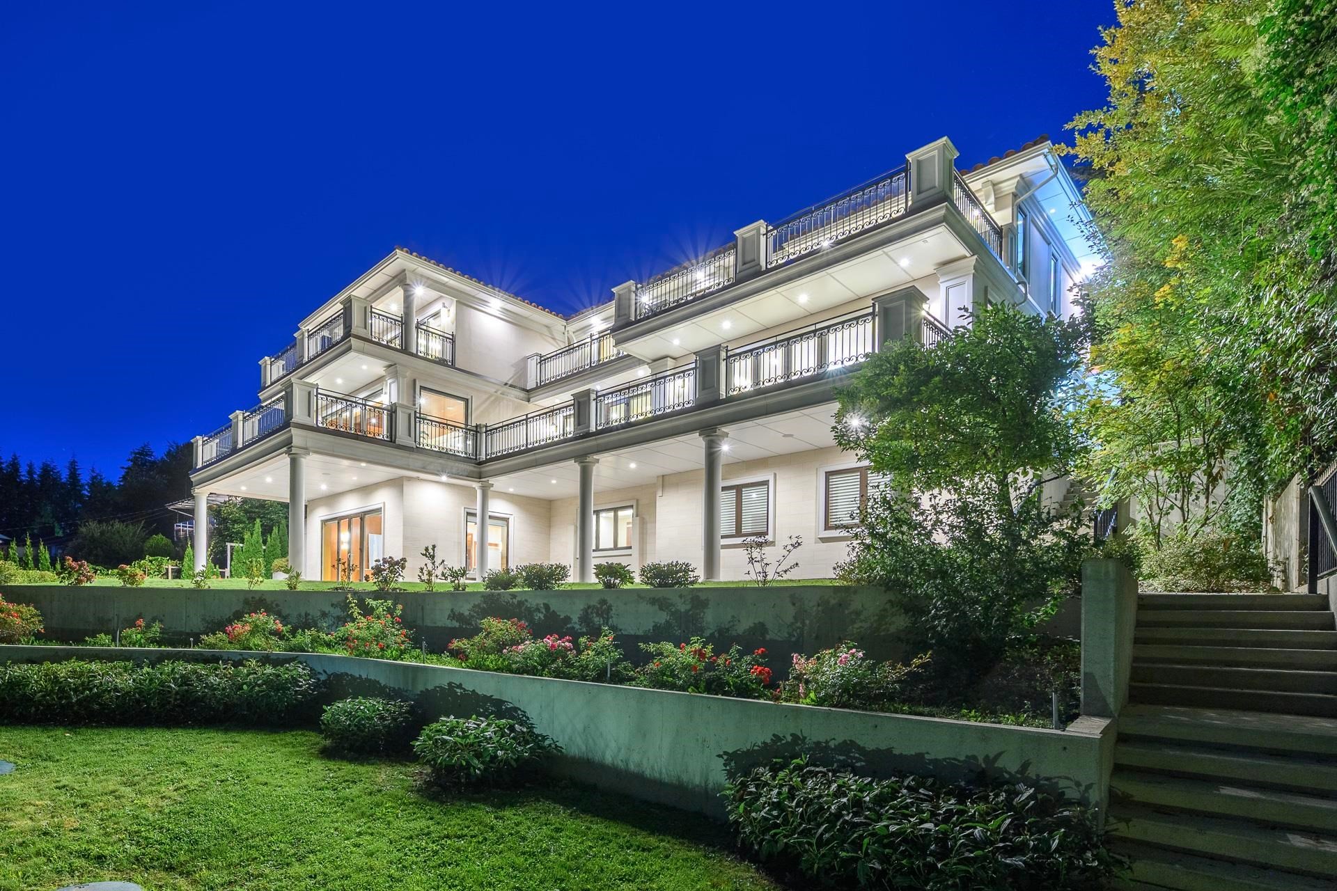 618 Hawstead Place, West Vancouver, BC