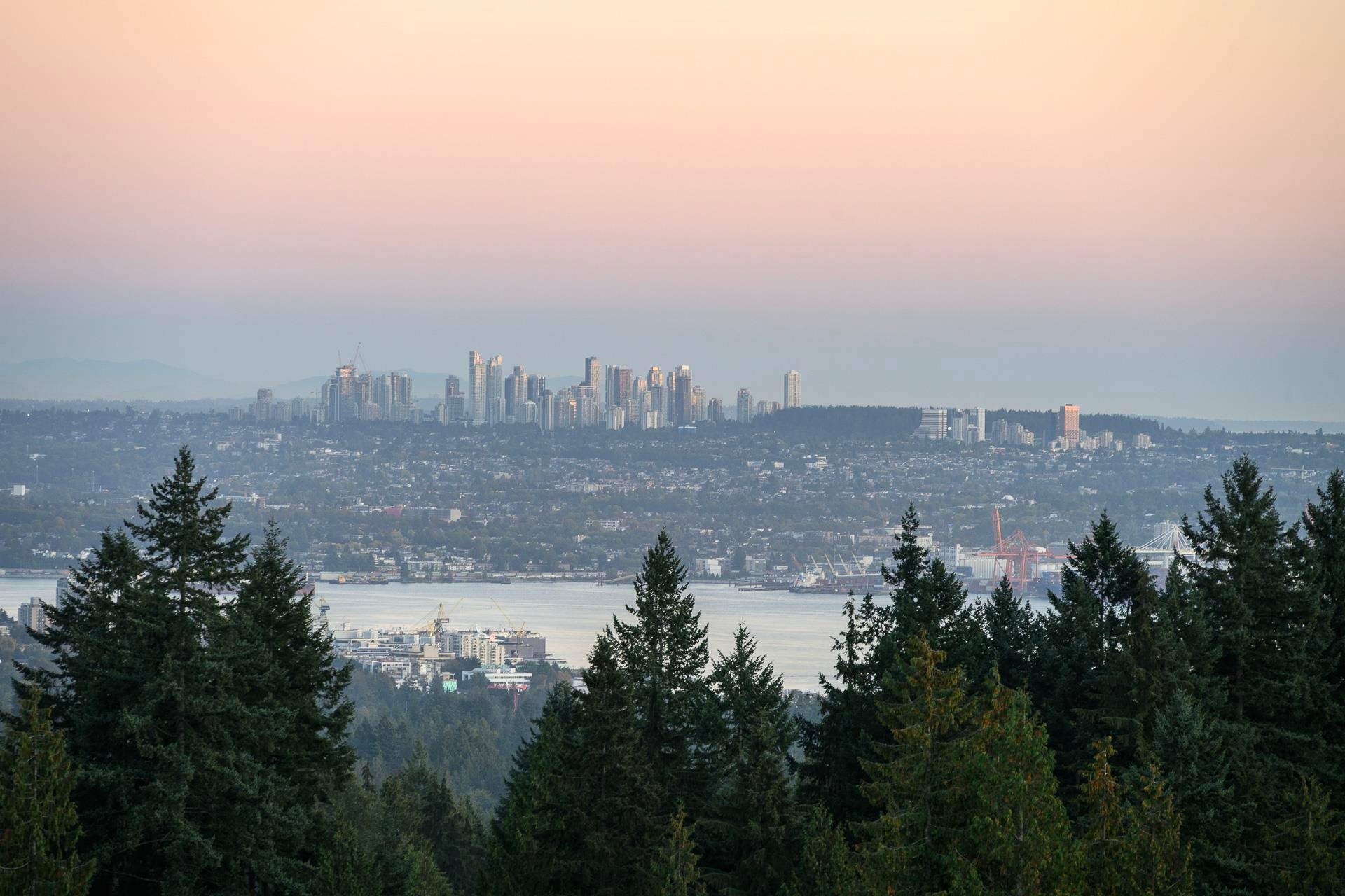 618 Hawstead Place, West Vancouver, BC