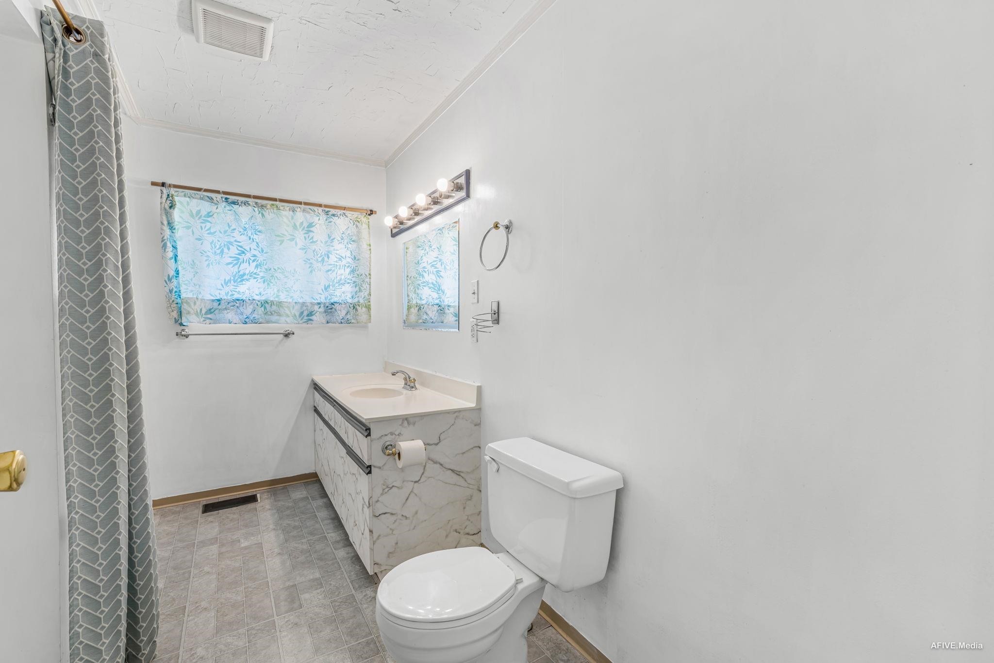 20258 Ospring Street, Maple Ridge, BC