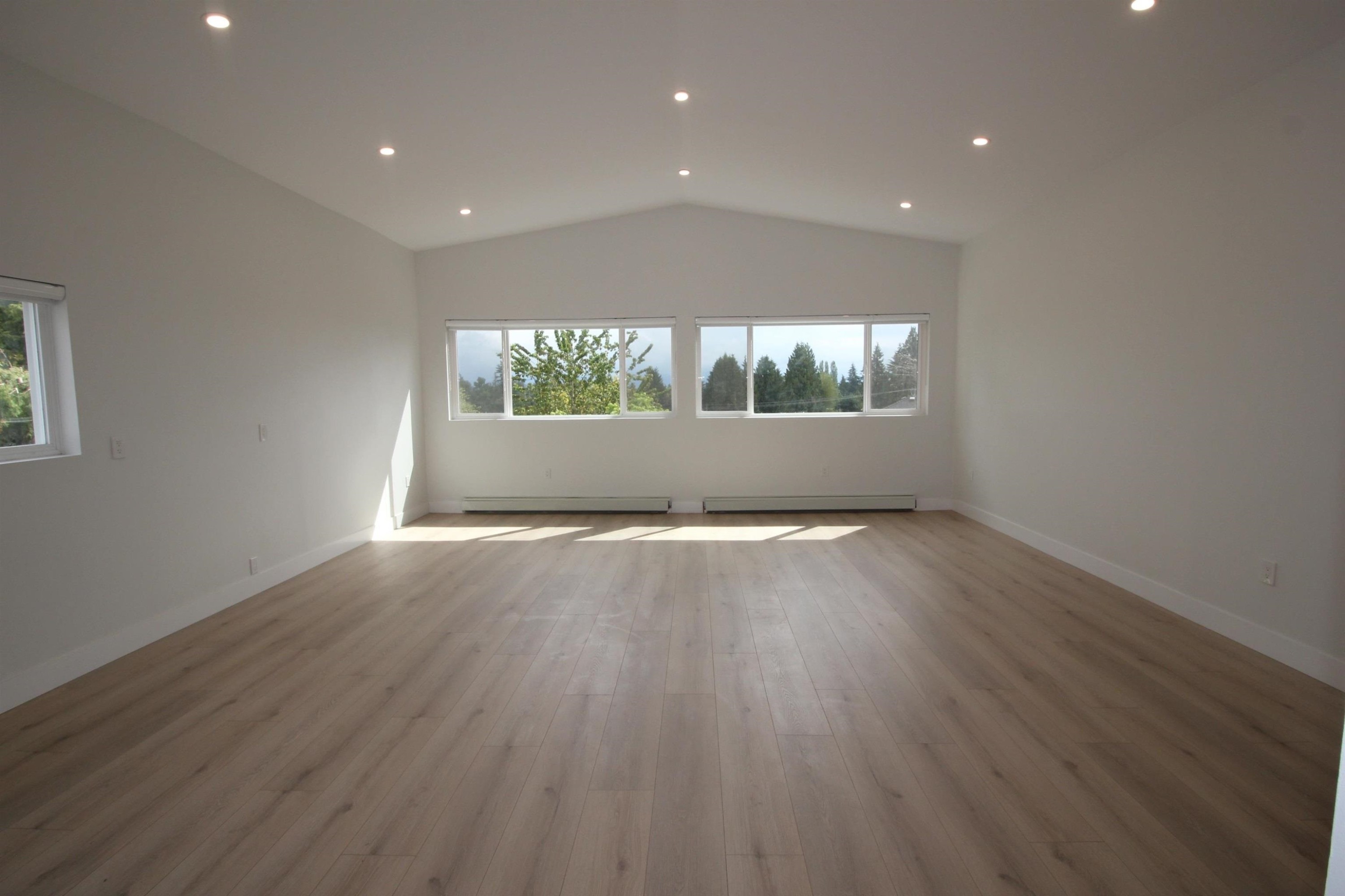 2076 Clare Place, Port Coquitlam, BC