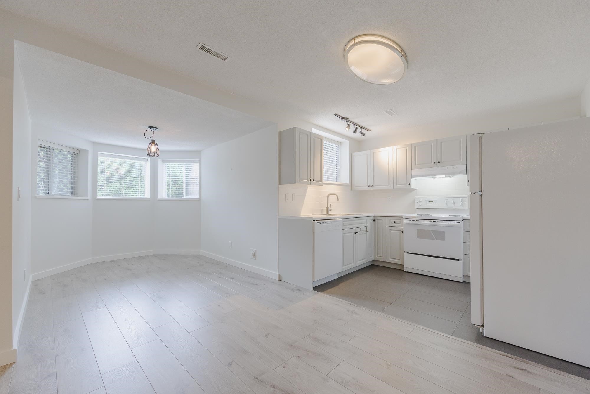 3320 Abbey Lane, Coquitlam, BC