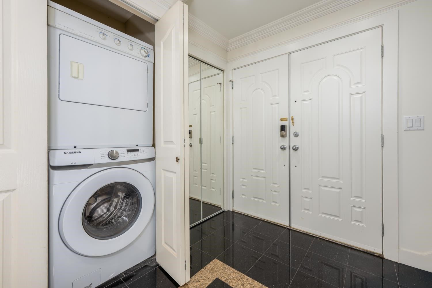 748 62Nd Avenue E, Vancouver, BC