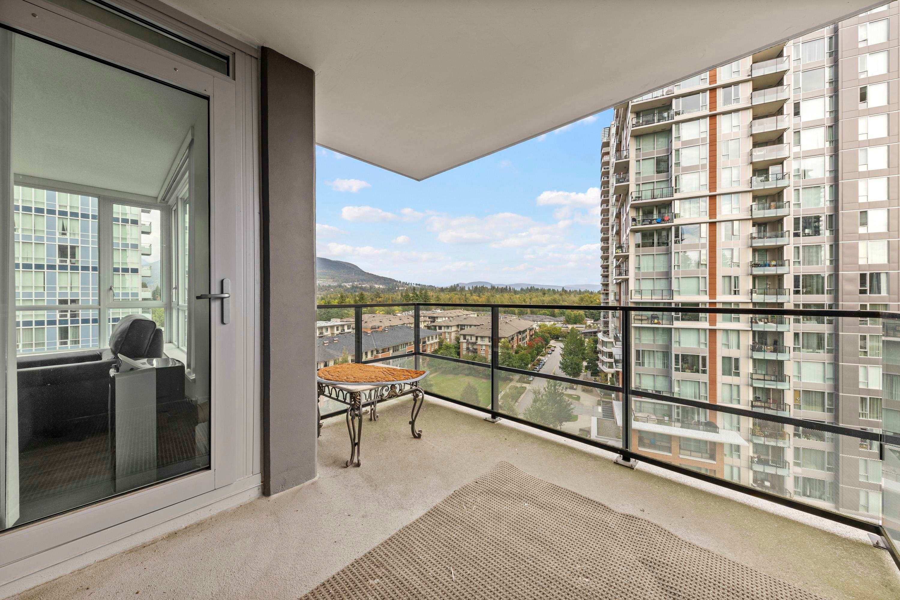 1001-3096 Windsor Gate, Coquitlam, BC