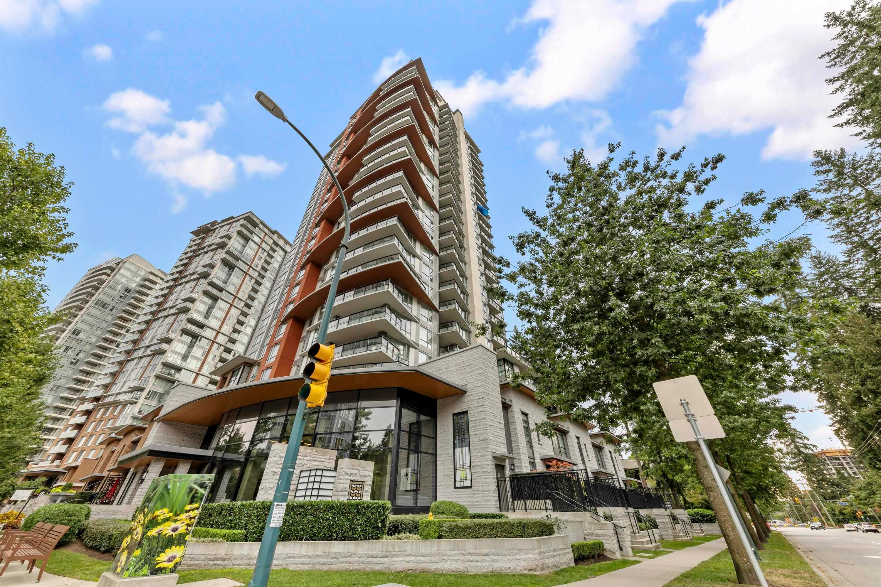 1001-3096 Windsor Gate, Coquitlam, BC